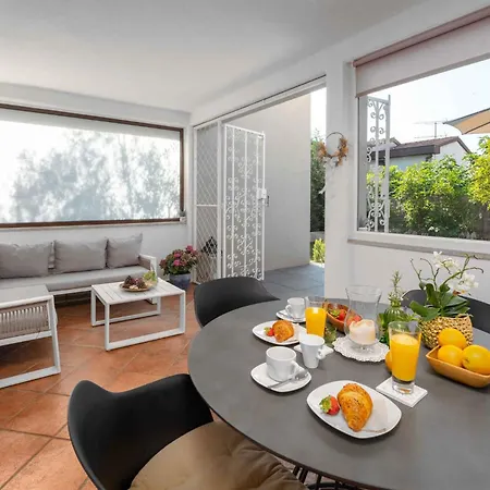 Апартаменты In Porec/istrien 27453 *
