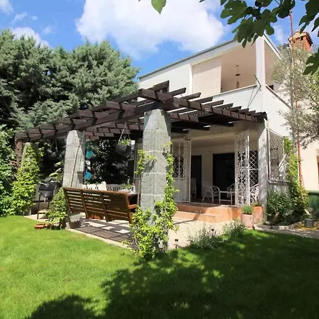 Apartment In Porec/istrien 27453 Porec