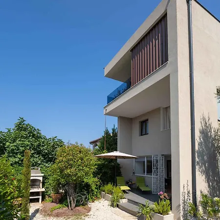 In - Istrien 27453 Дом отдыха